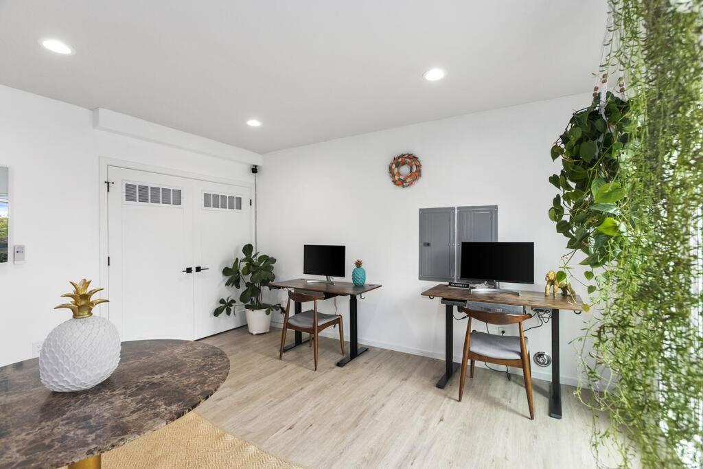 Bodhi'S Sweet Suite - Micro Studio - 91Walkscore Seattle Bagian luar foto